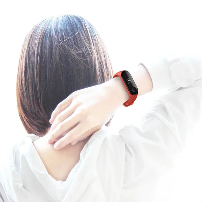 Pulseira de Silicone Premium para Mi Band 3 4 5 6 7 8 9 e 10 com Encaixe Específico para Cada Modelo com Conforto Máximo e Cores Variadas para Estilo Diário ou Esportivo